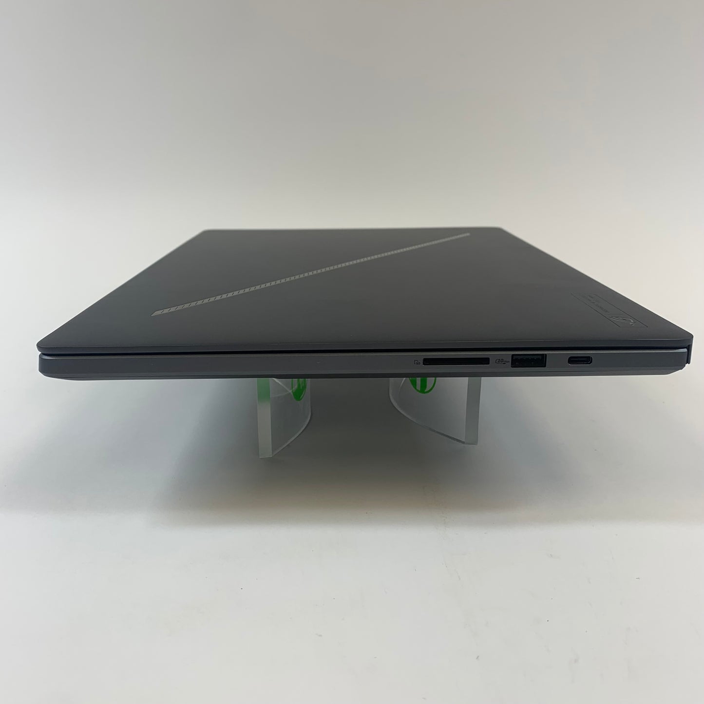 Asus ROG Zephyrus G16 GU605 16" Core Ultra 9 285H 16GB RAM 1TB SSD RTX 5070