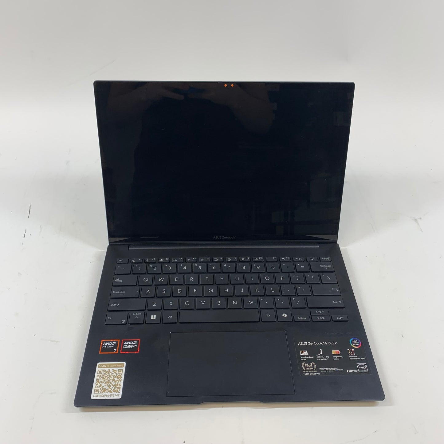 Asus Zenbook 14 OLED UM3406HA 14" Ryzen 7 8840HS 3.3GHz 16GB RAM 512GB SSD