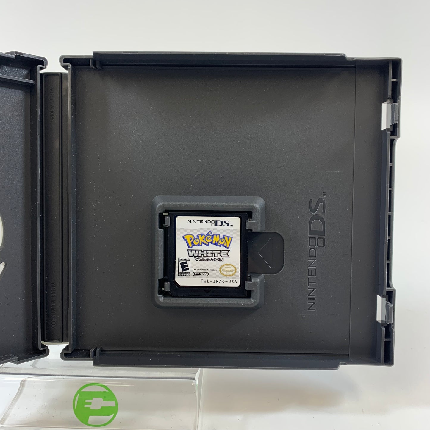 Pokemon White (Nintendo DS, 2011)