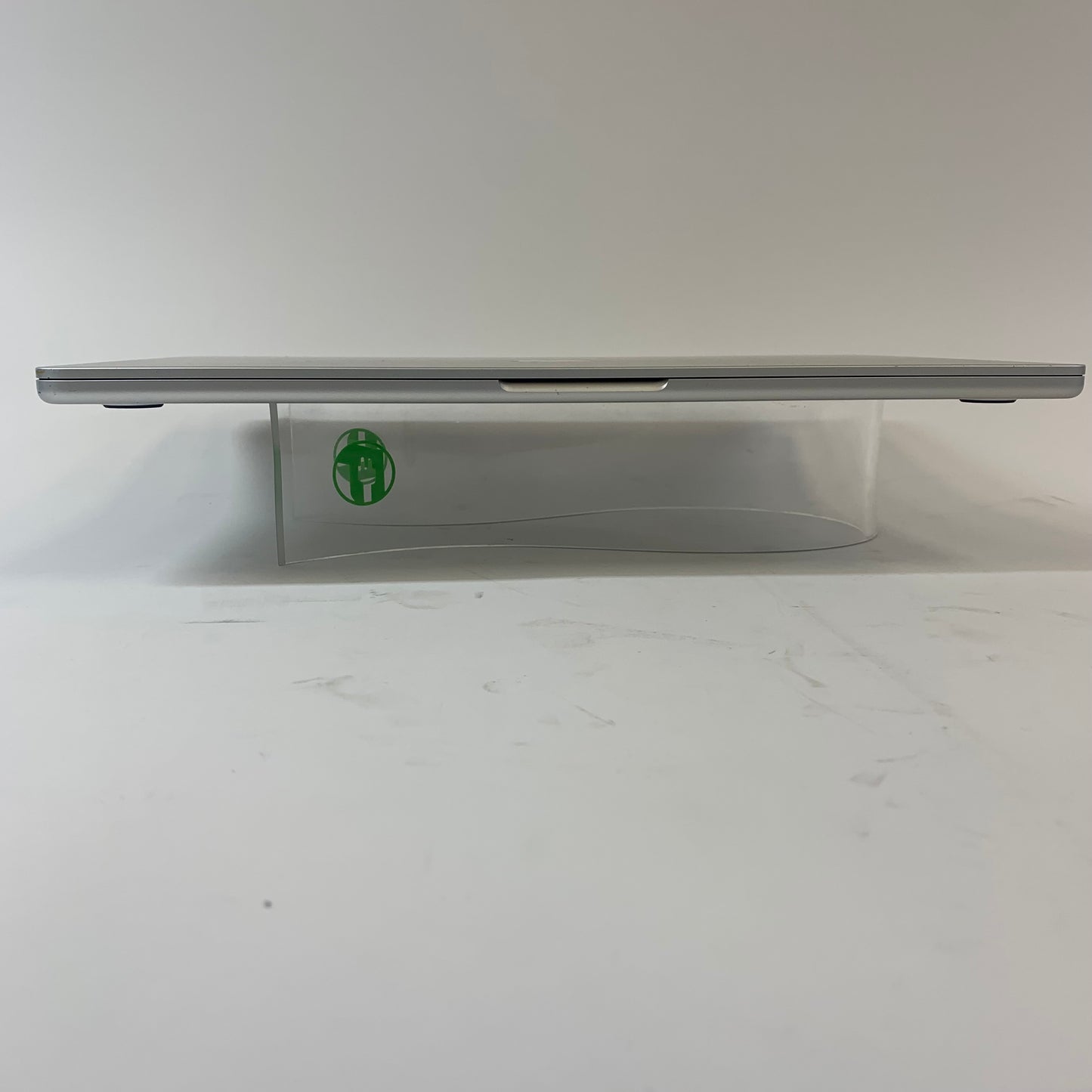 2025 Apple MacBook Air 15" M4 10 Core 4.5GHz 16GB RAM 256GB SSD MW1G3LL/A