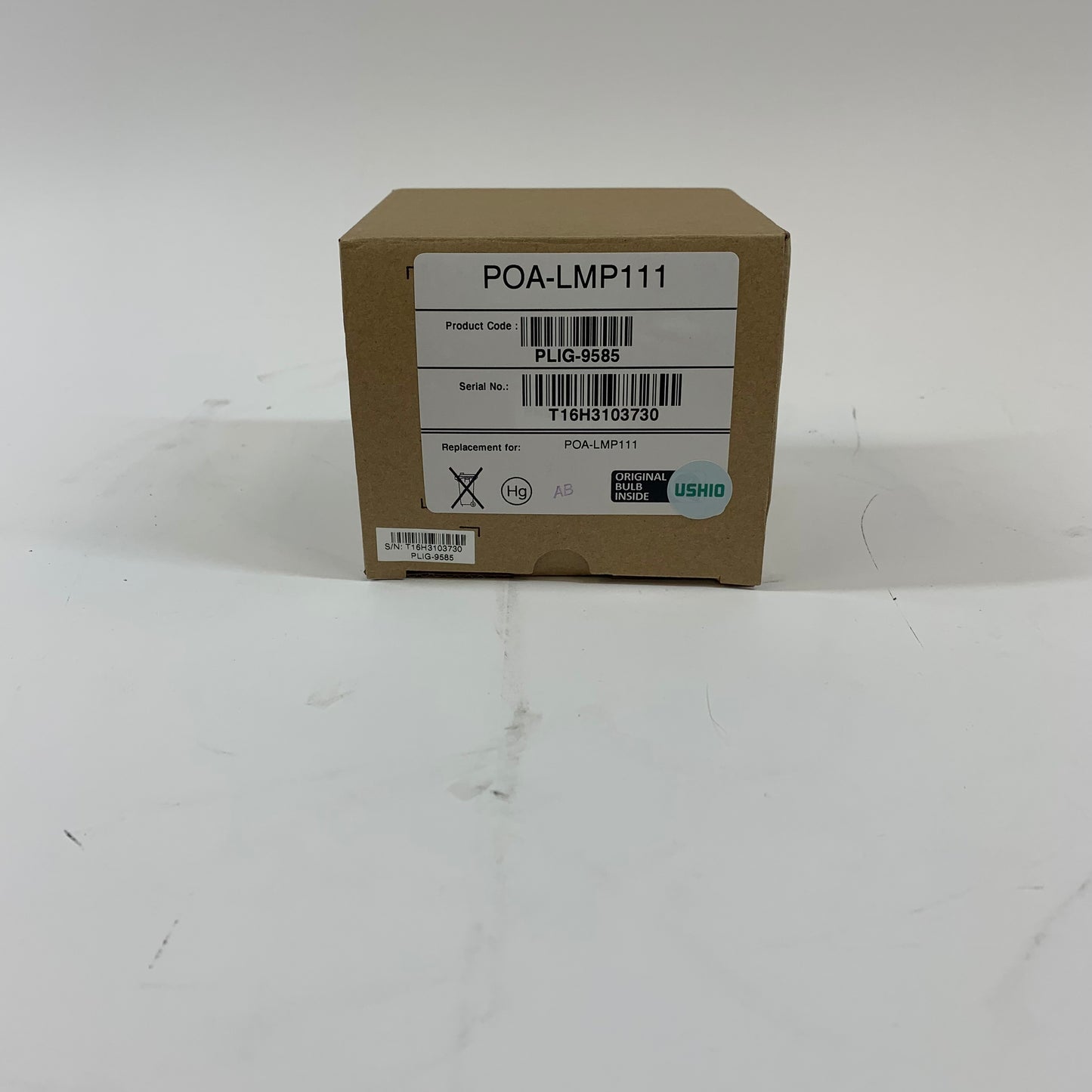 New Sanyo PLC-WXU30 Projector Lamp PLIG-9585