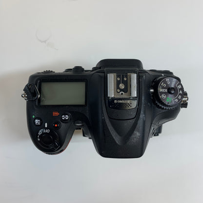 Nikon D7100 24.1MP 	Digital Single-Lens Reflex camera