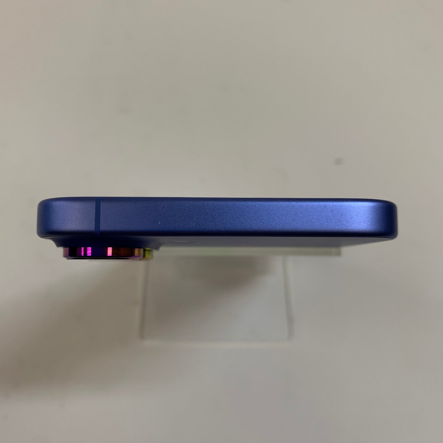 Unlocked Apple iPhone 16 Plus 256GB 18.5 Blue MXV33LL/A