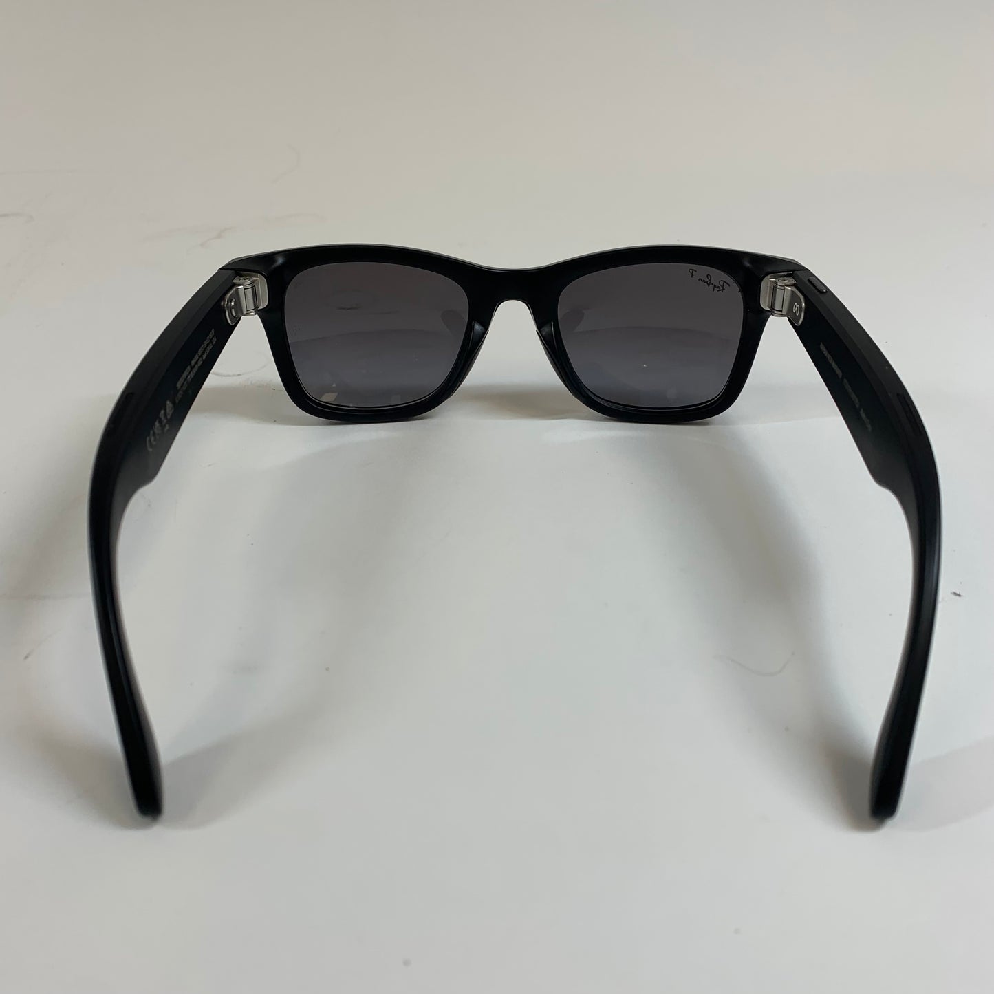 Meta Ray-Ban Wayfarer (Gen 1) AI Smart Glasses