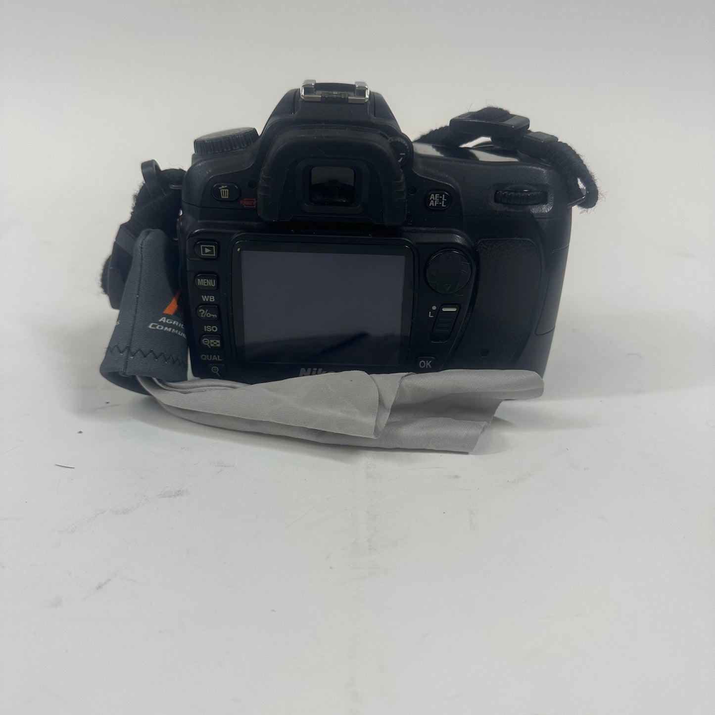 Nikon D80 10.2MP DSLR Camera