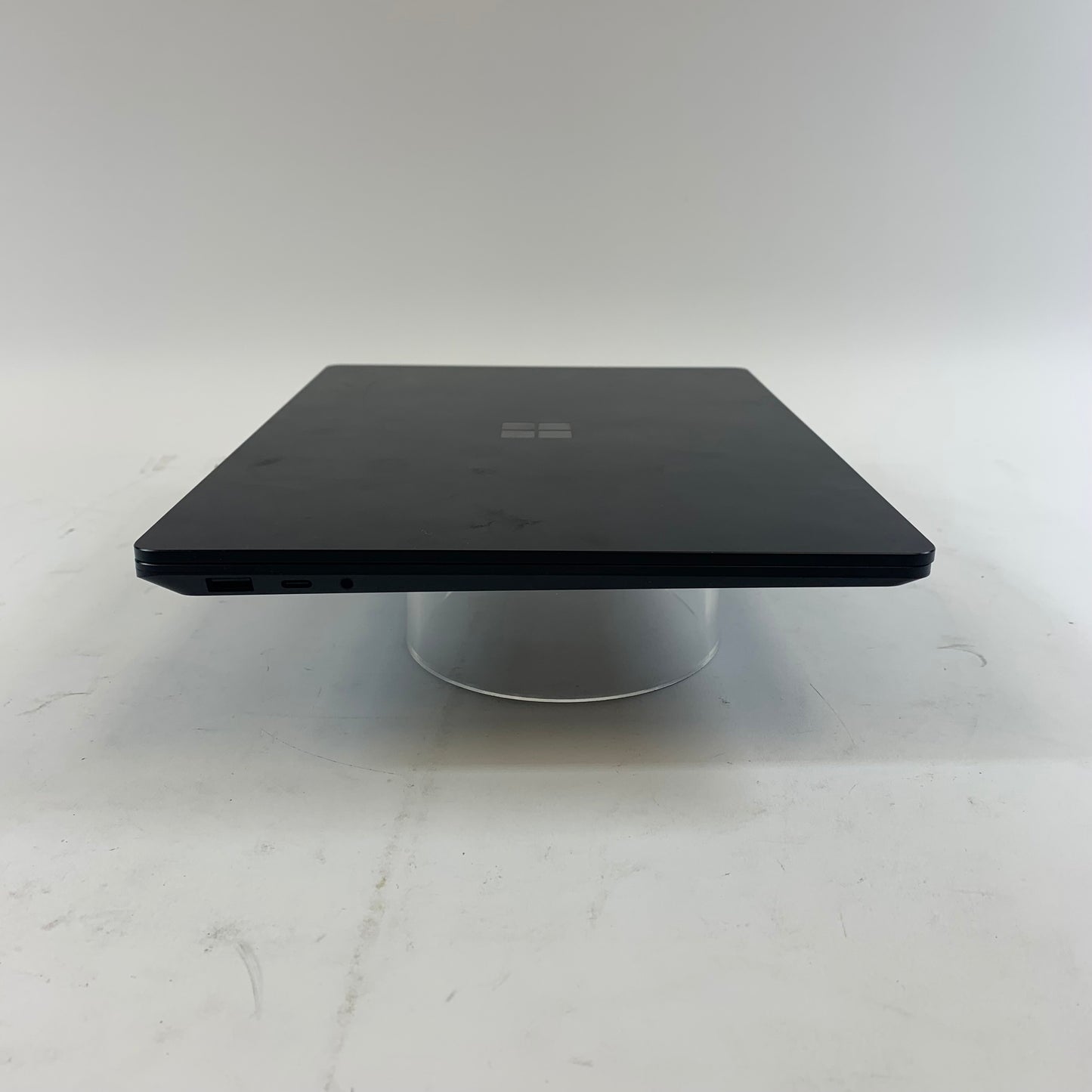 Microsoft Surface Laptop 5 1951 13.5" i5-1235U 2.5GHz 8GB RAM 512GB SSD