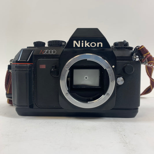 Nikon N2000 35MM Film Camera