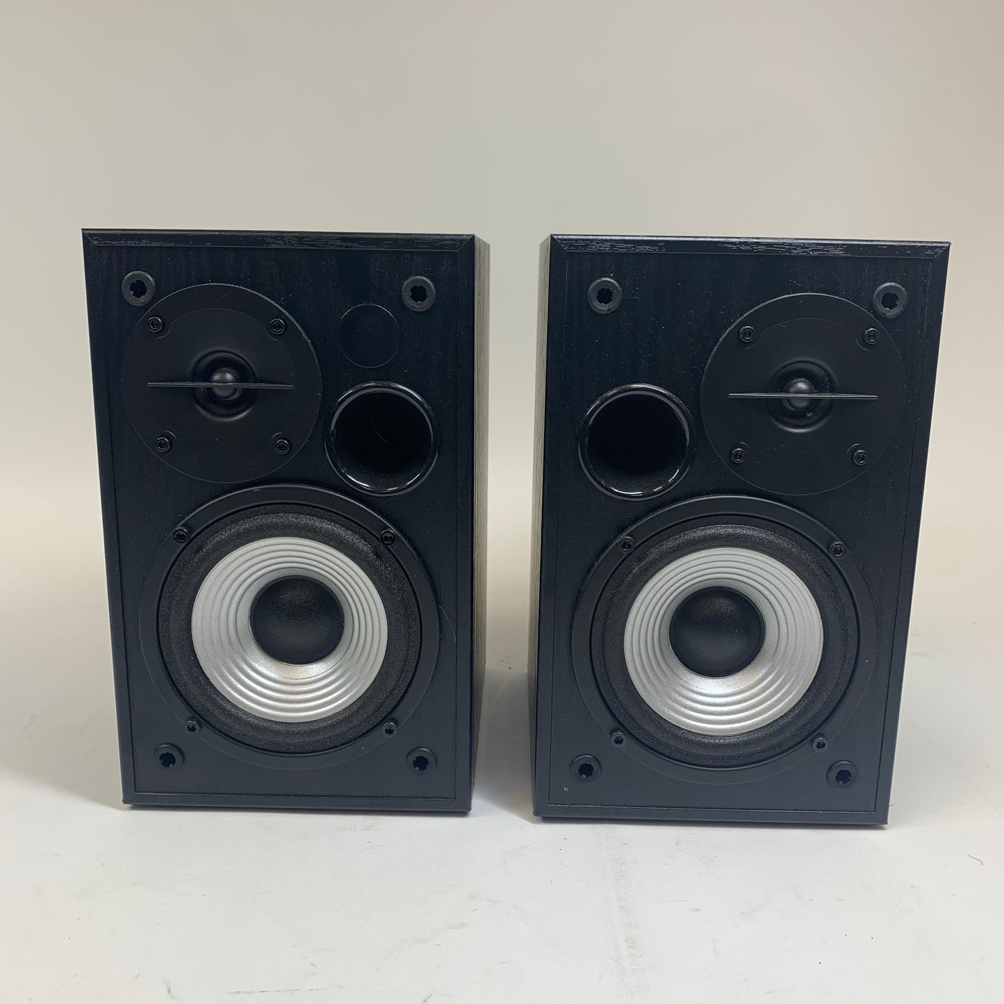 Edifier R990BT Powered Bookshelf Speakers Black EDF100082