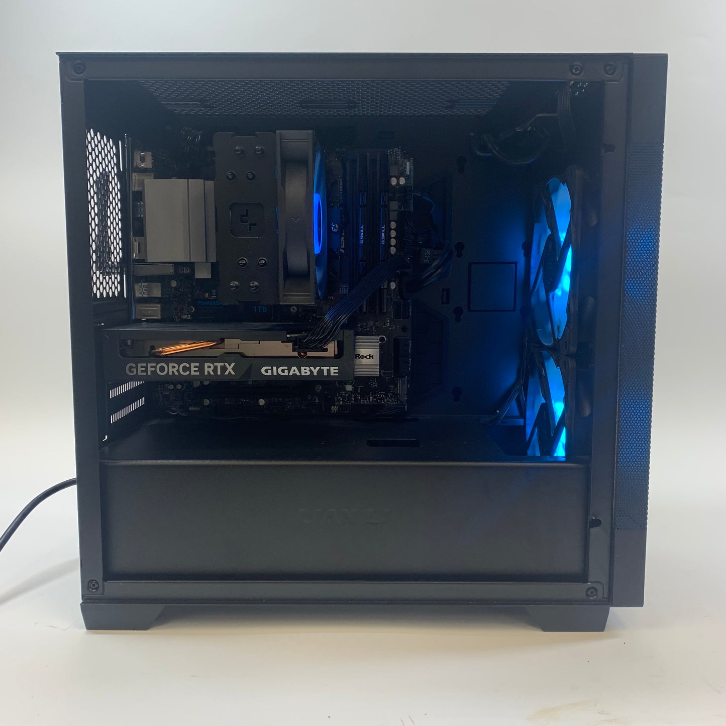 PowerSpec Custom PC Ryzen 5 5500 32GB RAM 1TB SSD Nvidia GeForce RTX 4060