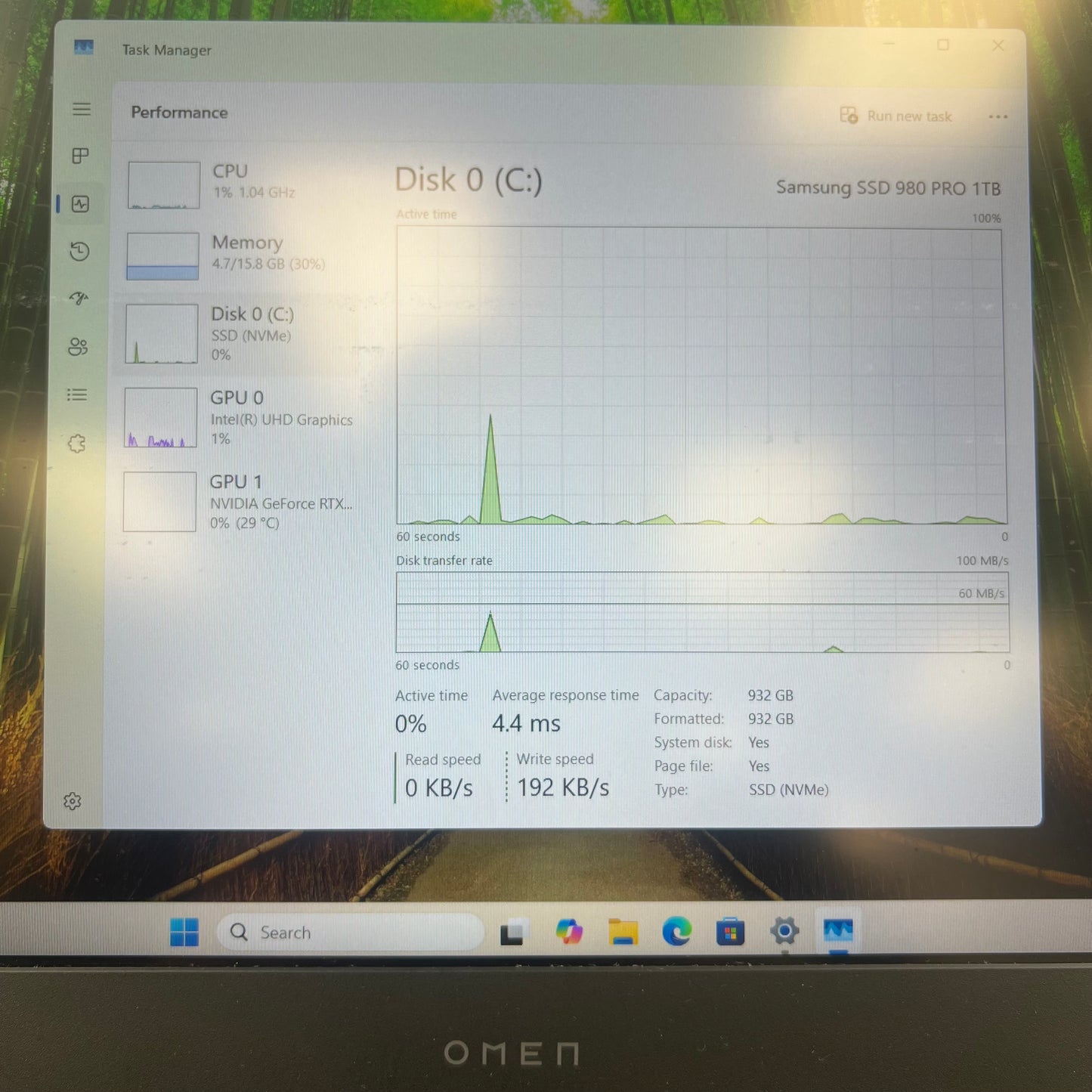 HP Omen 15-EK0013DX 15.6" i7-10750H 2.6GHz 16GB RAM 1TB SSD GeForce RTX 2060