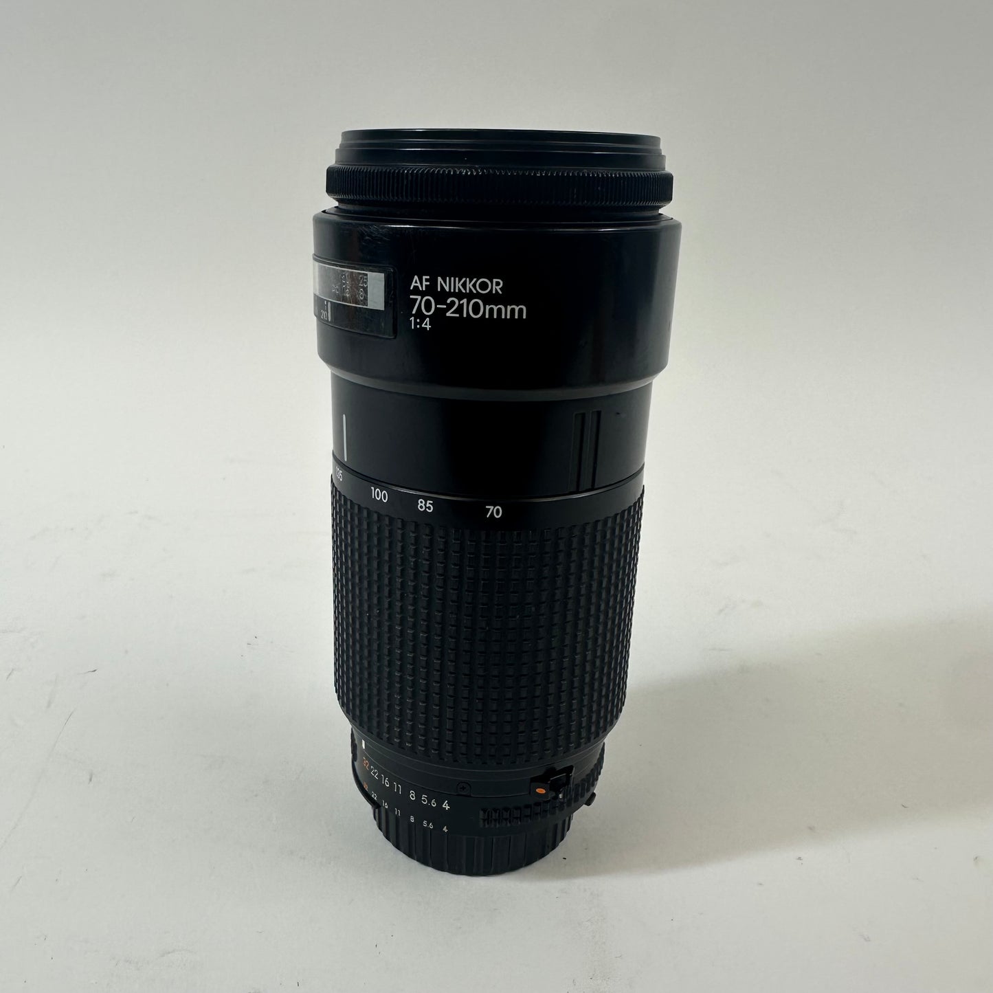 Nikon AF NIKKOR 70-210mm 1:4