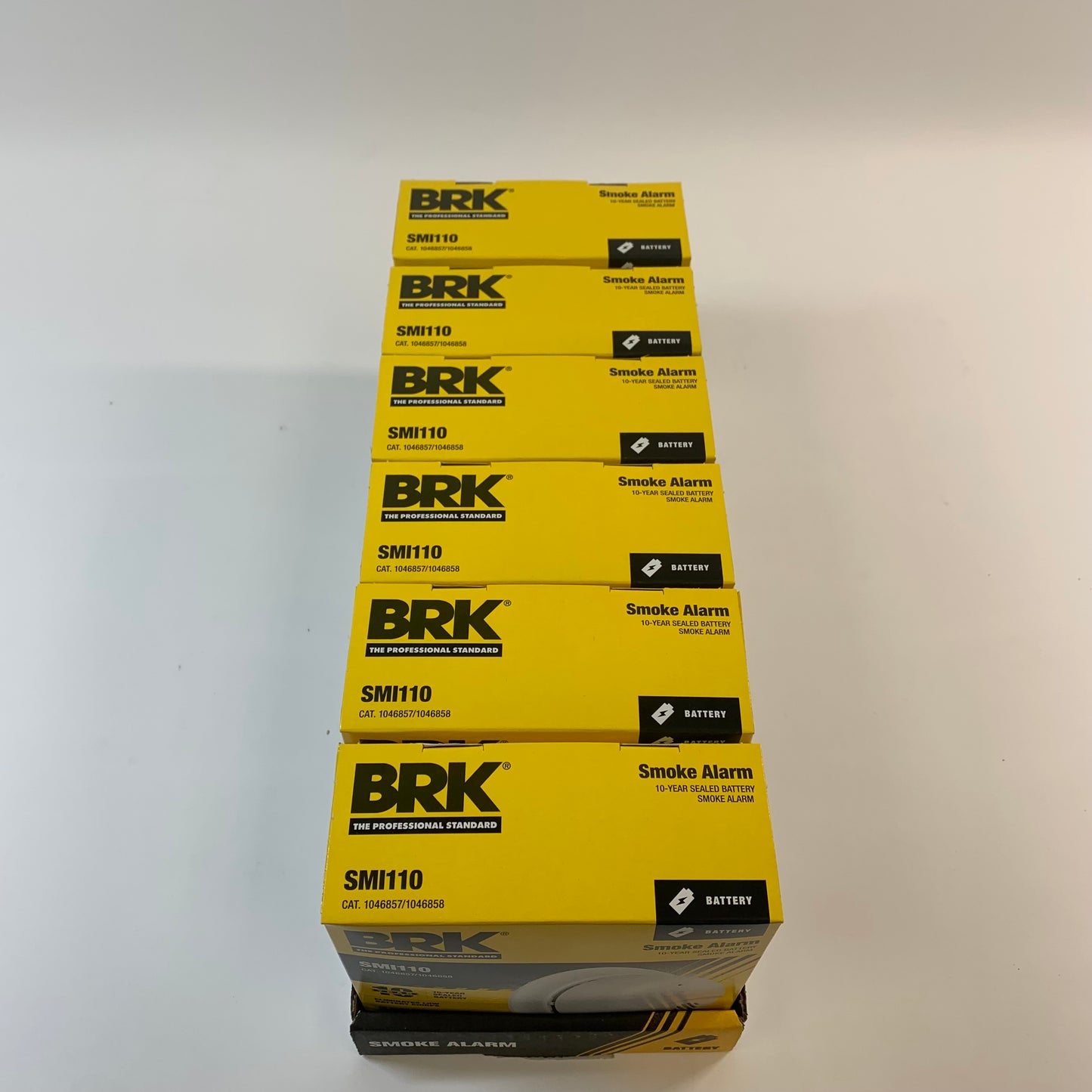 New BRK SMI110 First Alert Battery Powered Smoke Alarm