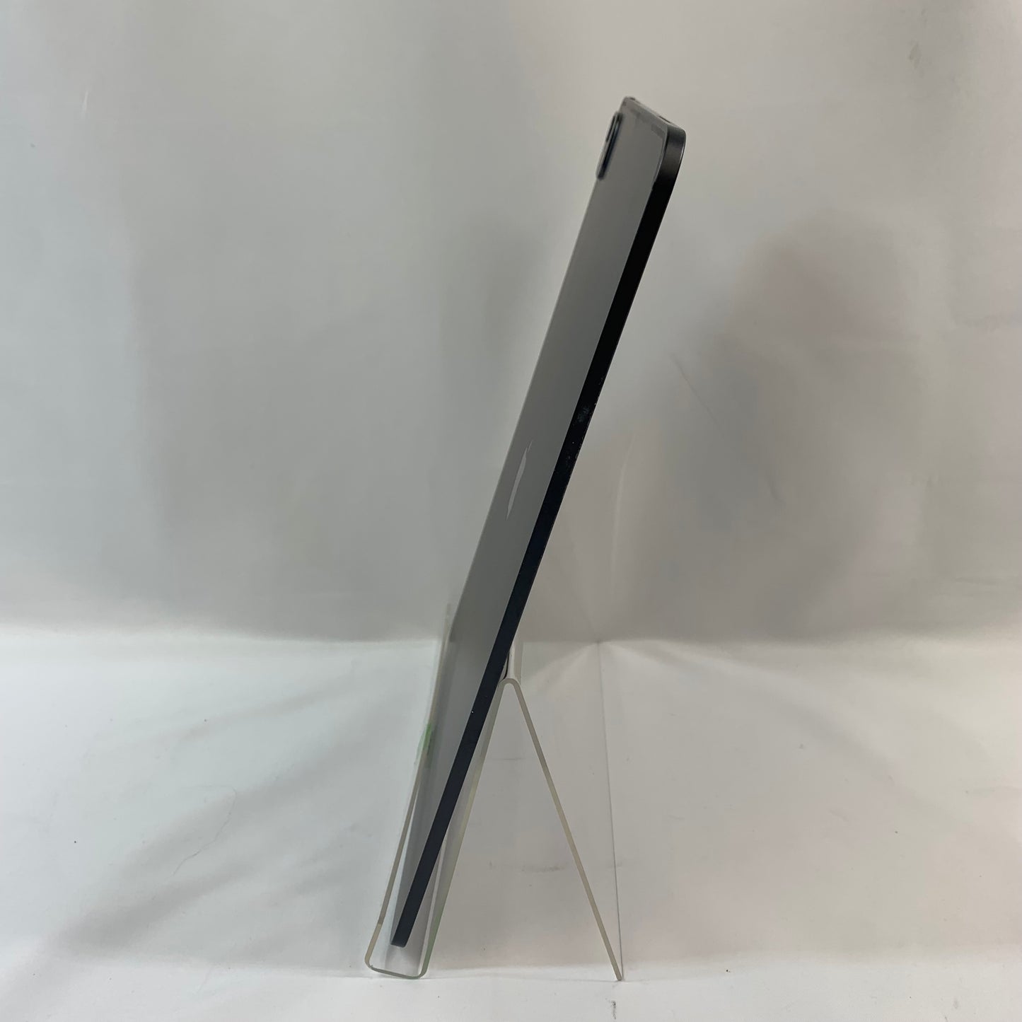 WiFi Only Apple iPad Pro 13" M4 512GB 18.5 Space Gray NVX43LL/A W/Apple pencil Pro