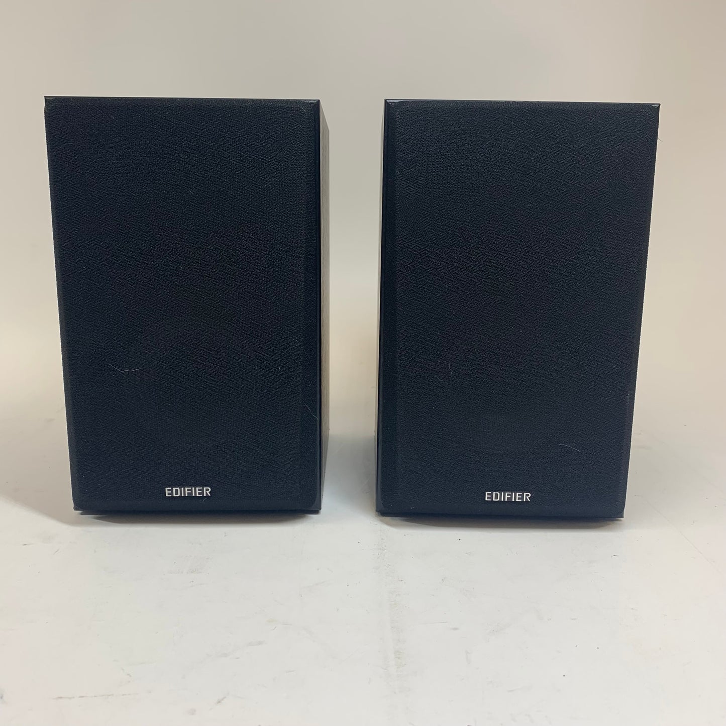 Edifier R990BT Powered Bookshelf Speakers Black EDF100082