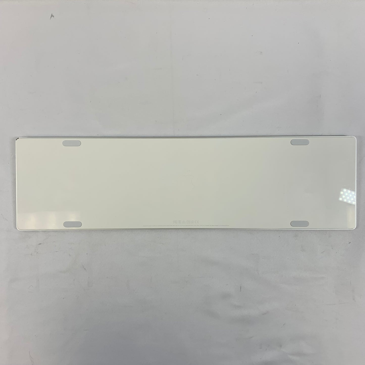 Apple Smart Keyboard Silver A1843