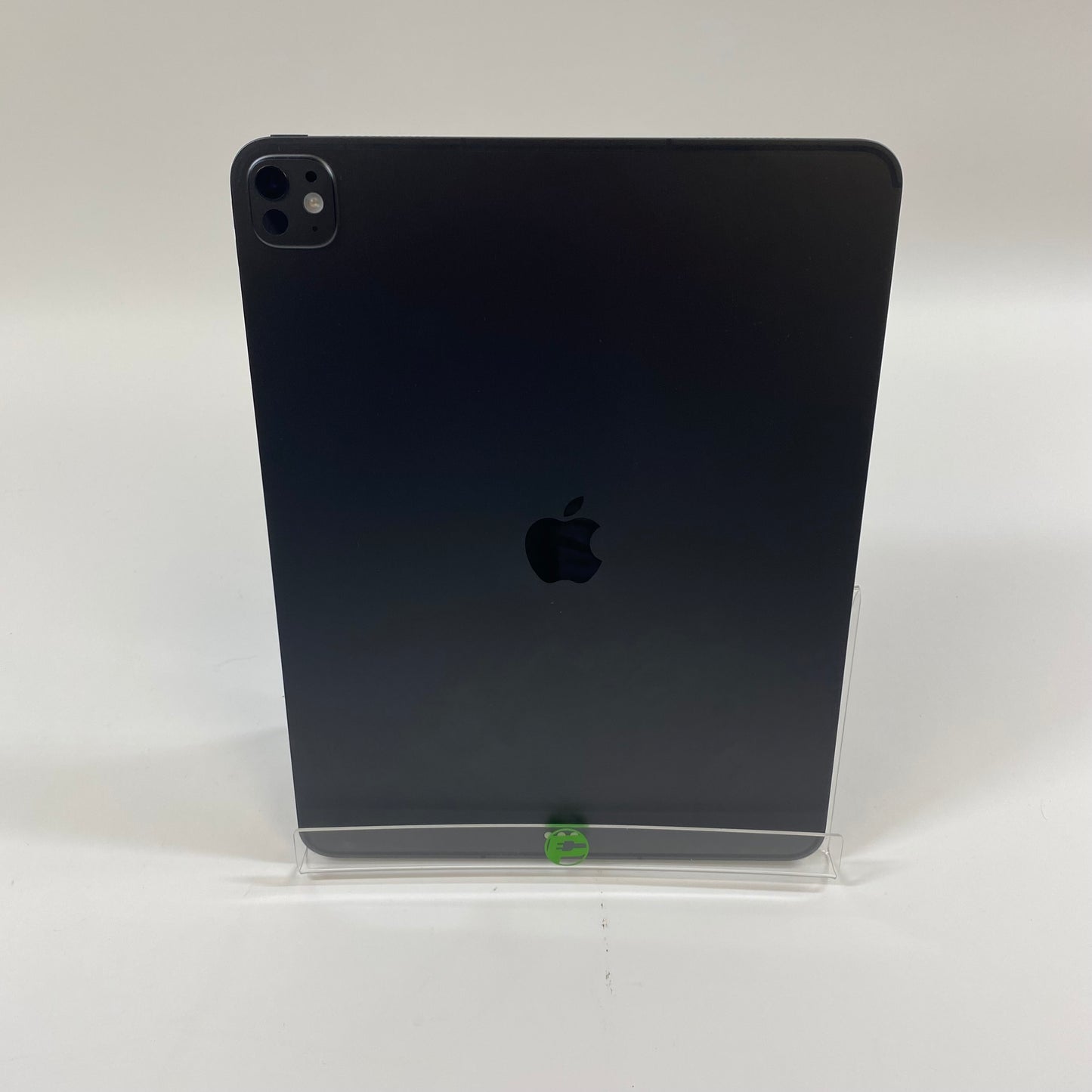 WiFi Only Apple iPad Pro 13" M5 256GB Space Black ME7W4LL/A