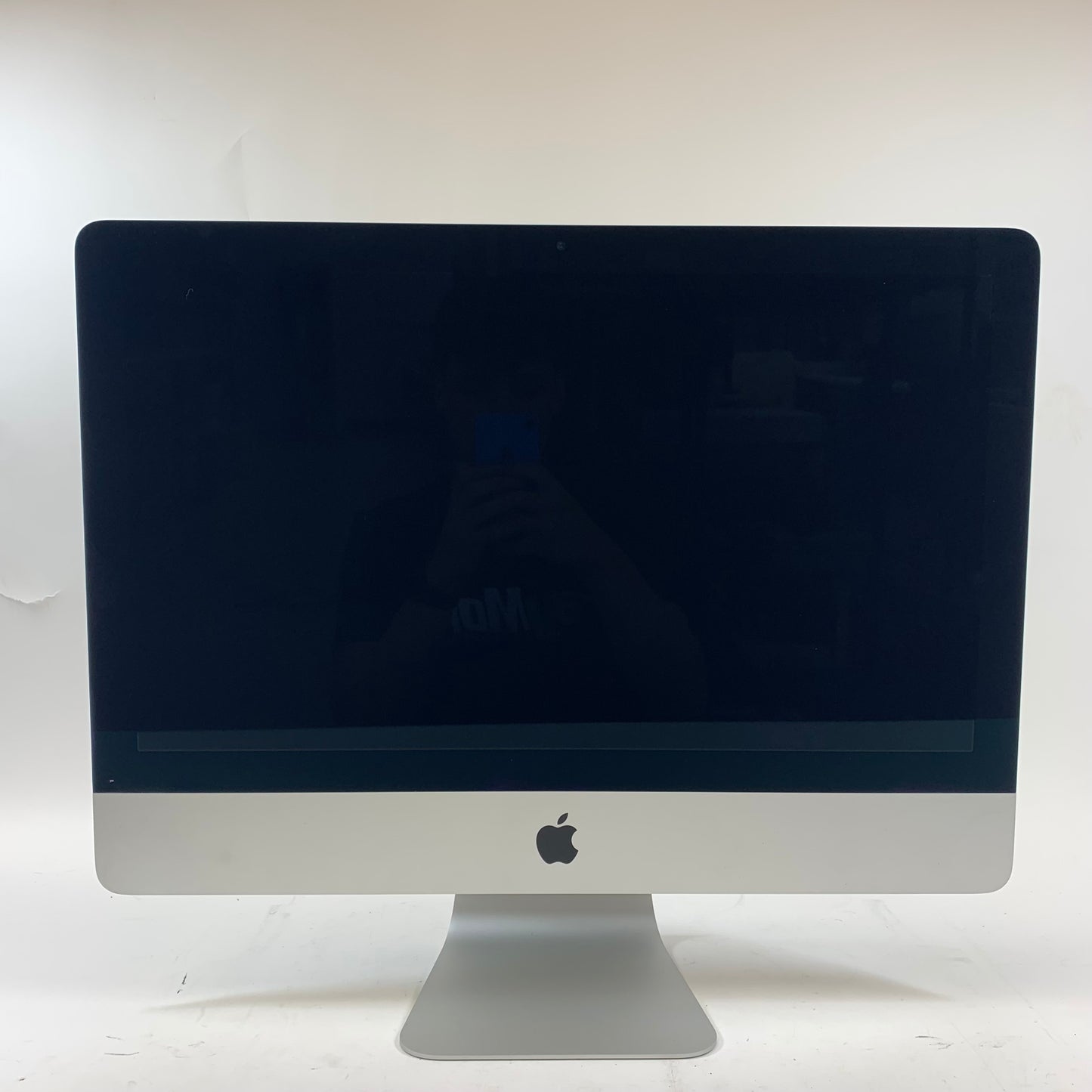 2017 Apple iMac 21.5" i5 2.3GHz 8GB RAM 1TB Silver A1418