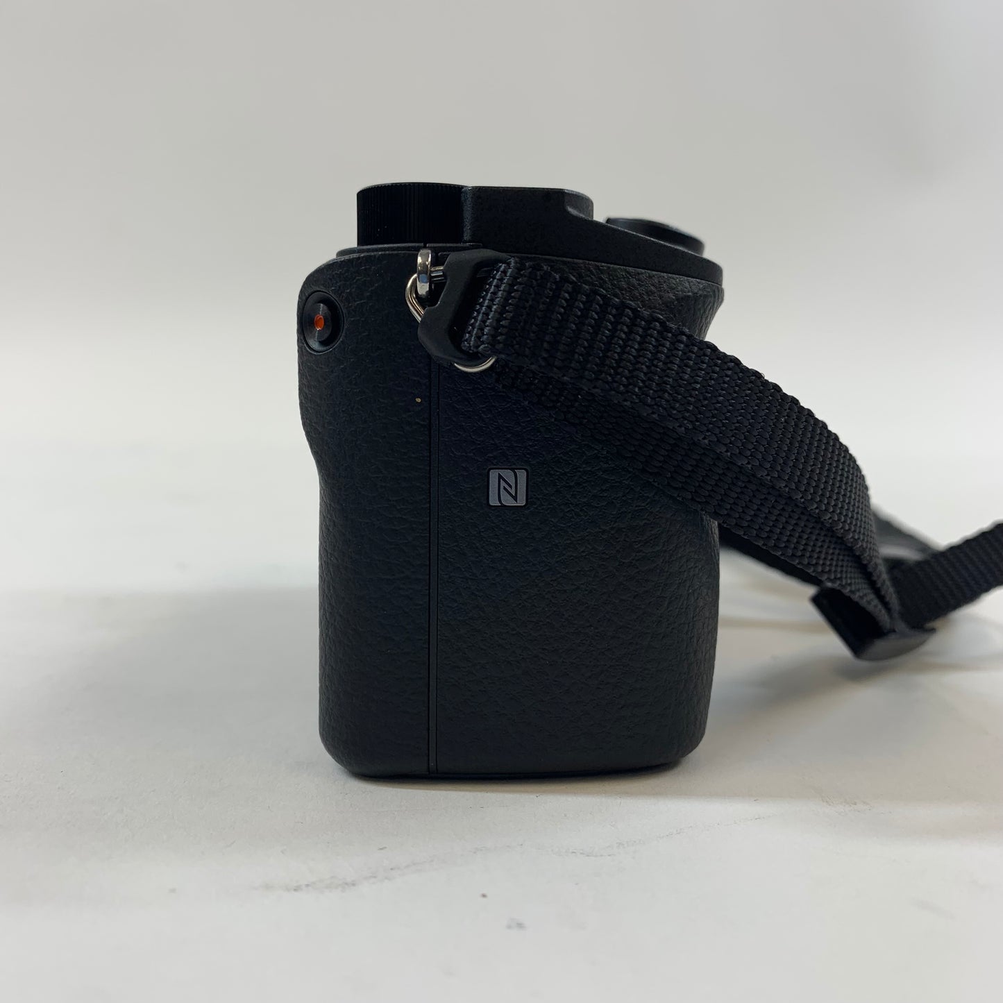 Sony Alpha A6400 24.2MP Full-Frame Mirrorless Digital Camera