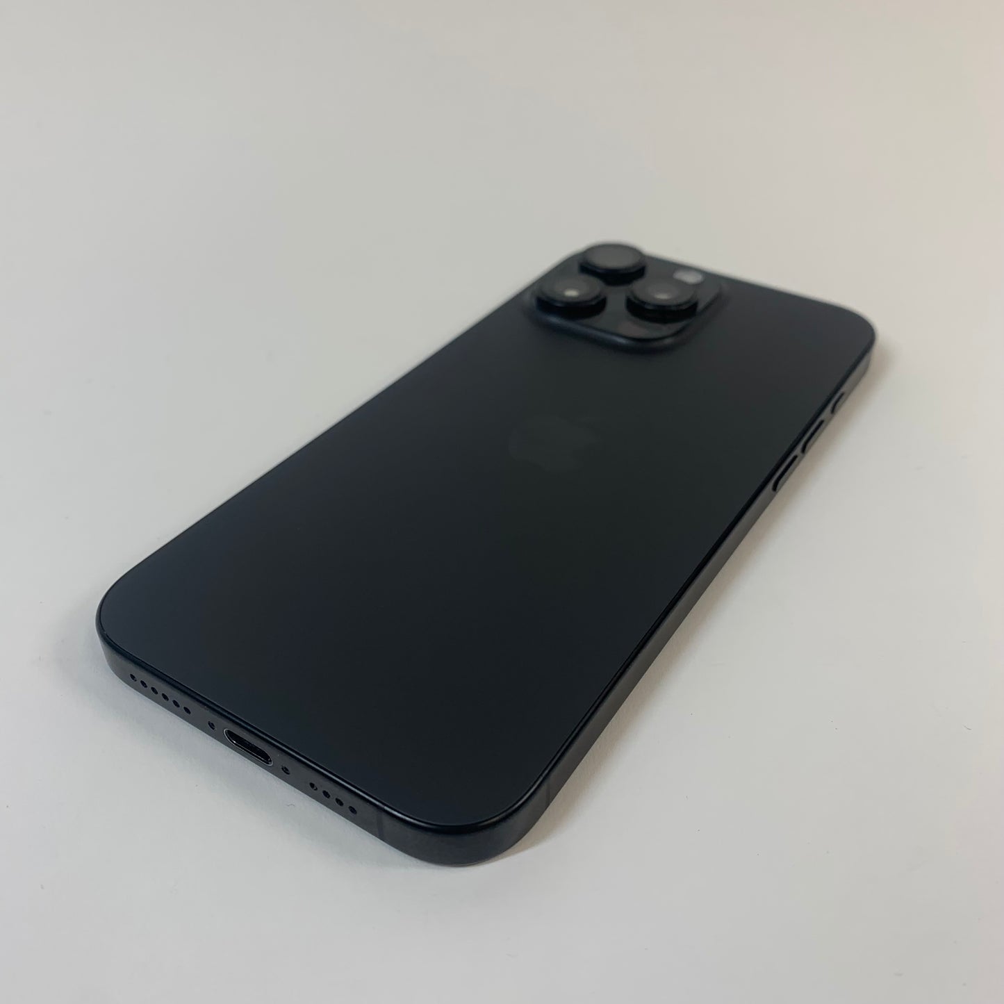 Factory Unlocked Apple iPhone 16 Pro Max 256GB Black MYW33LL/A