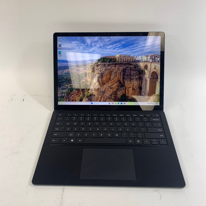 Microsoft Surface Laptop 5 1951 13.5" i5-1235U 2.5GHz 8GB RAM 512GB SSD