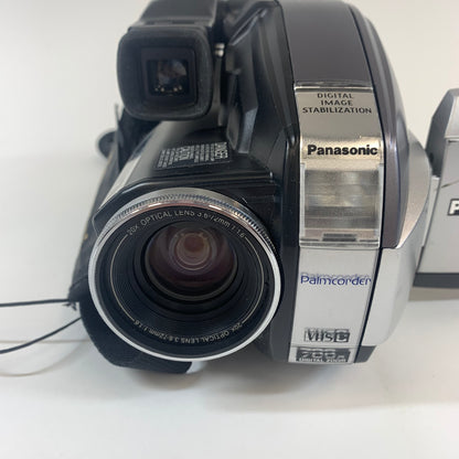 Panasonic 700x Digital Doom Camcorder PPV-L352D