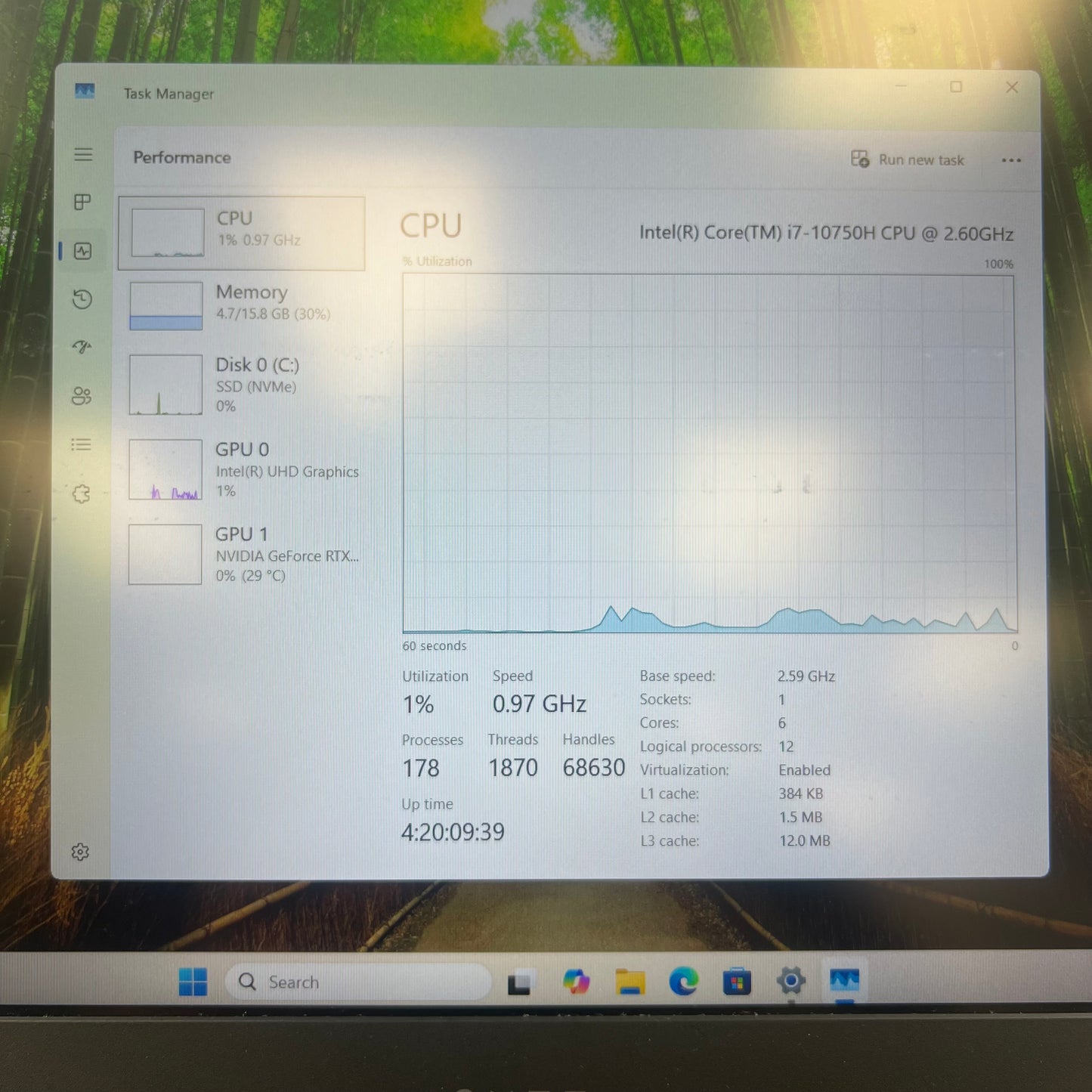 HP Omen 15-EK0013DX 15.6" i7-10750H 2.6GHz 16GB RAM 1TB SSD GeForce RTX 2060
