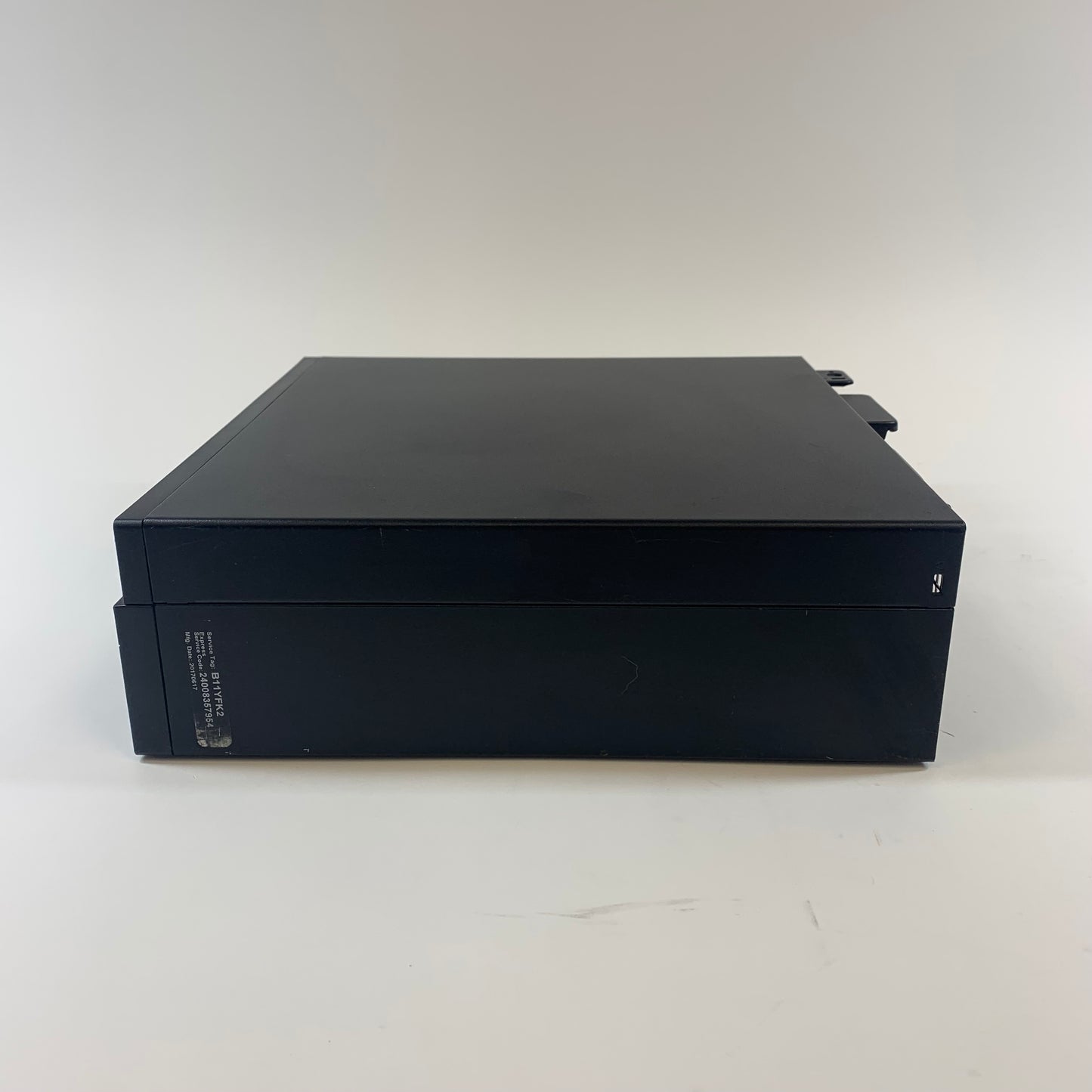 Dell 18G8DW2 D11S I5-8500 3.00GHz 16GB RAM 256GB SSD