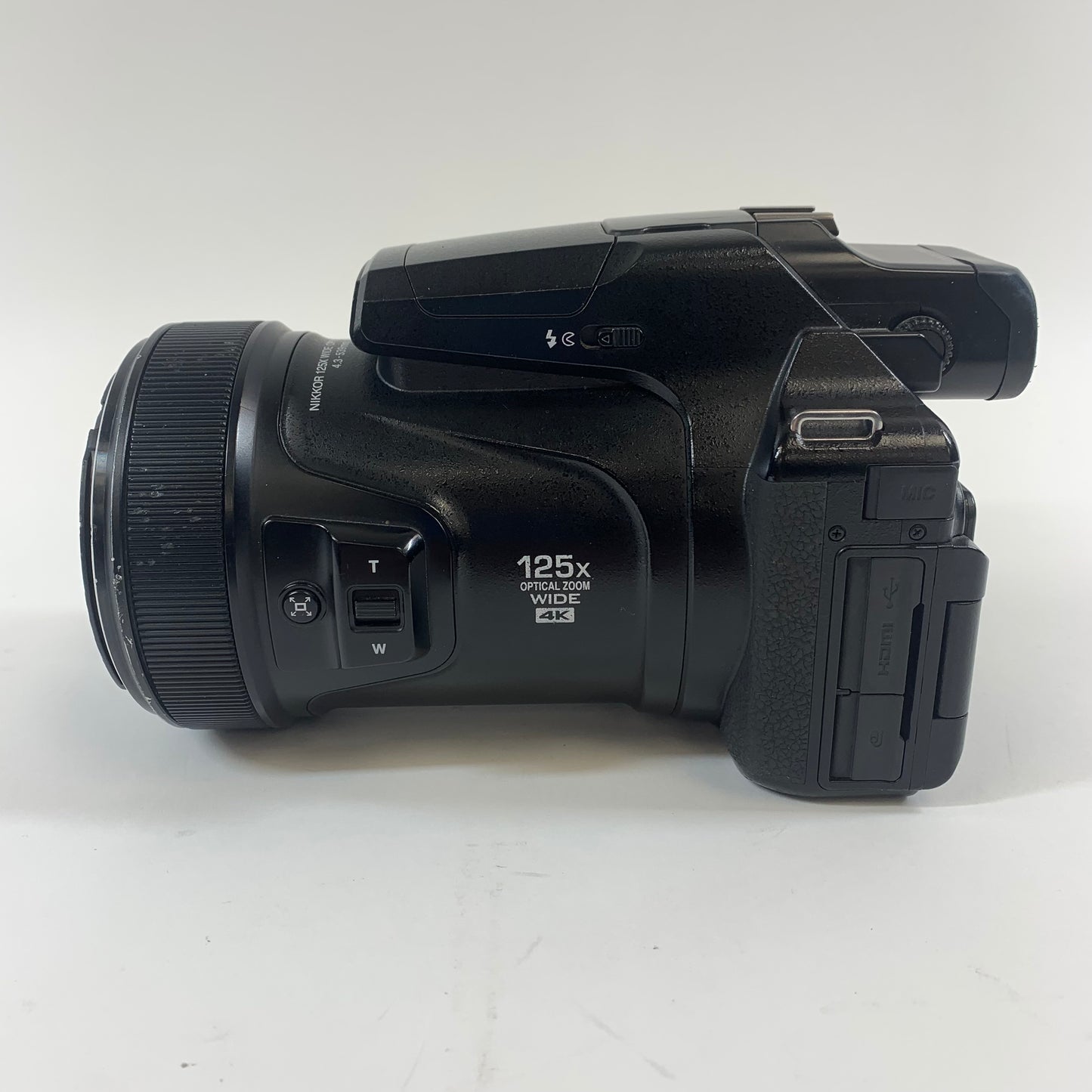 Nikon COOLPIX P1000 16.0MP Digital Bridge Camera