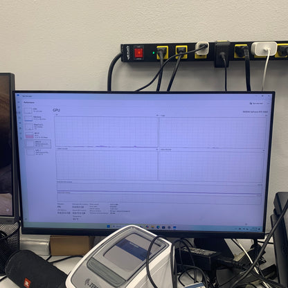 LIAN LI V100 Ryzen 7 7700X 4.50 GHz 32GB RAM 1TB SSD Gigabyte GeForce RTX 5060