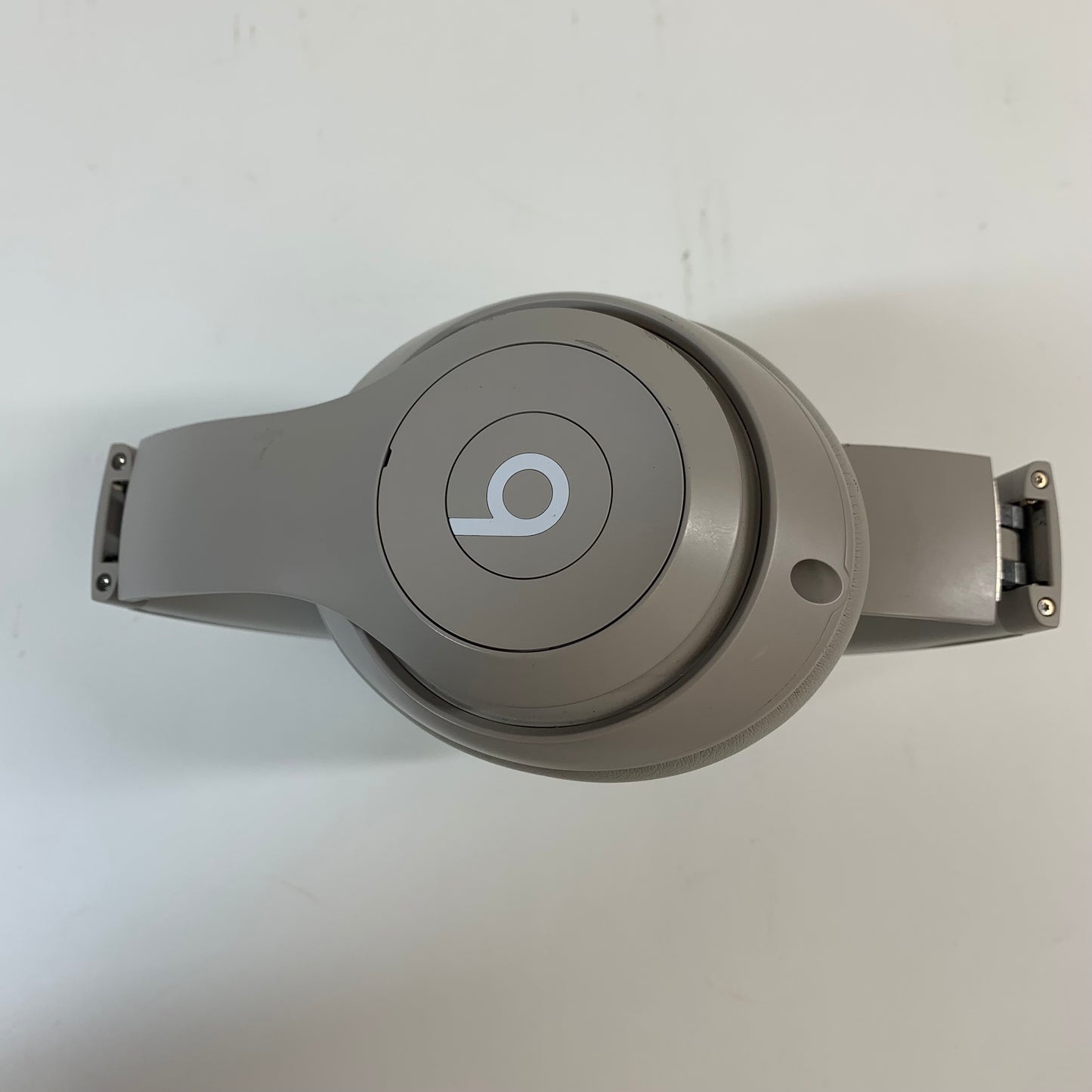 Beats Studio Pro Wireless On-Ear Bluetooth Headphones Sandstone A2924