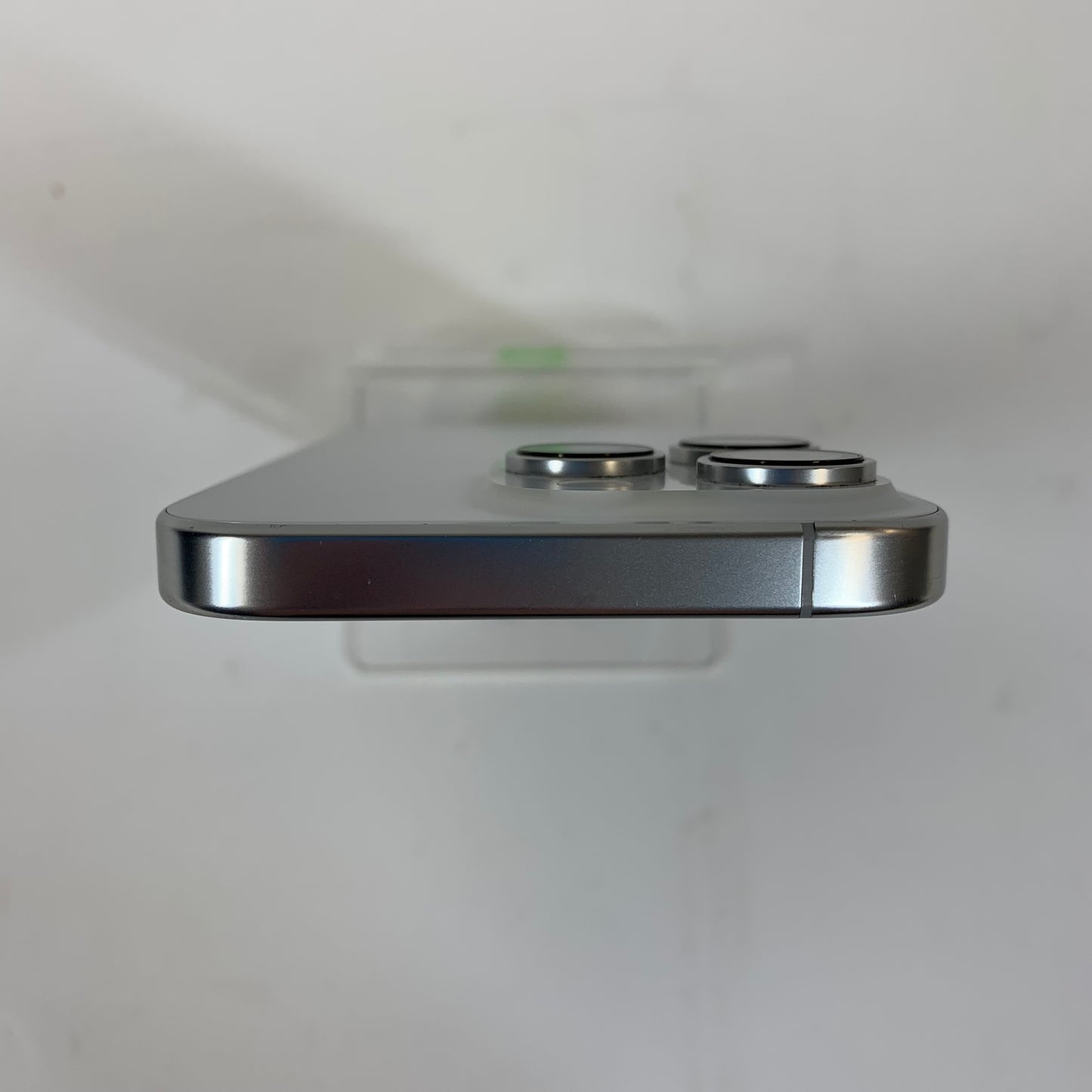 Unlocked Apple iPhone 16 Pro 128GB White MYMA3LL/A