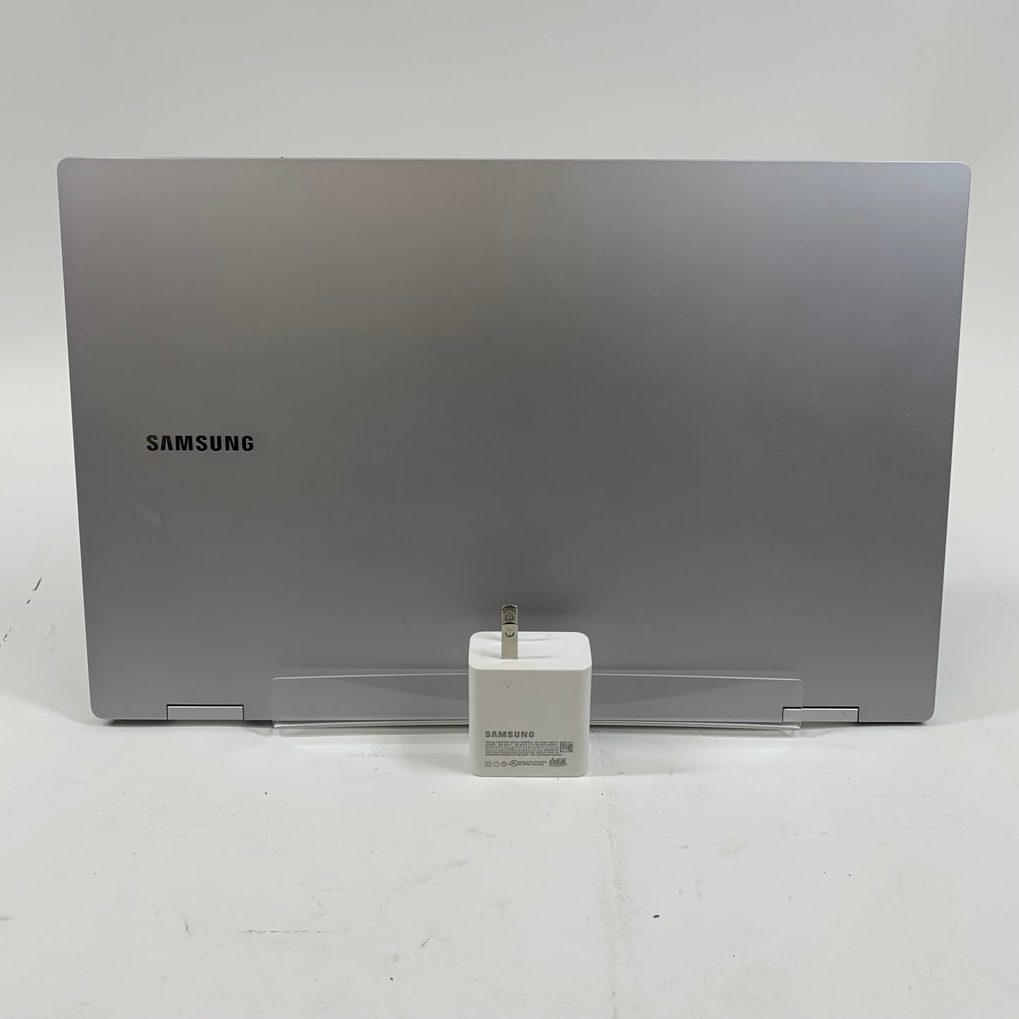 SAMSUNG GALAXY 5 PRO NP950QED 15.6" i7-1260P 2.1GHz 16GB RAM 1TB SSD