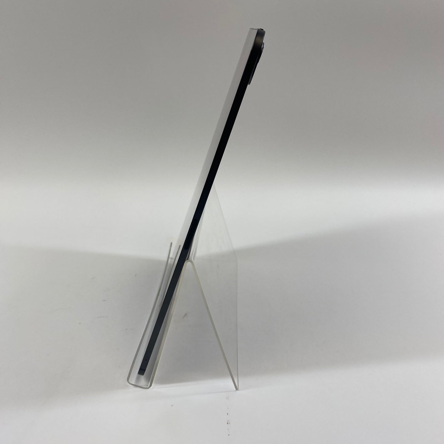 WiFi Only Apple iPad Pro 13" M5 256GB Space Black ME7W4LL/A