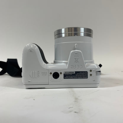 Kodak PIXPRO AZ421 16.2MP Digital Camera