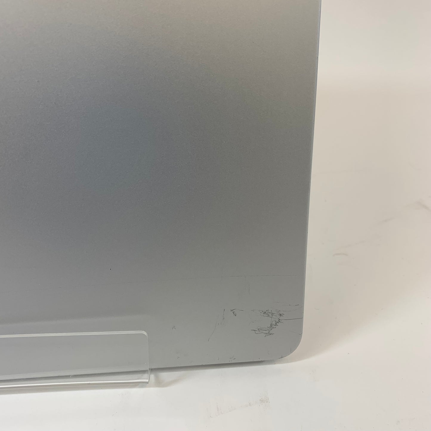 2025 Apple MacBook Air 15" M4 10 Core 4.5GHz 16GB RAM 256GB SSD MW1G3LL/A