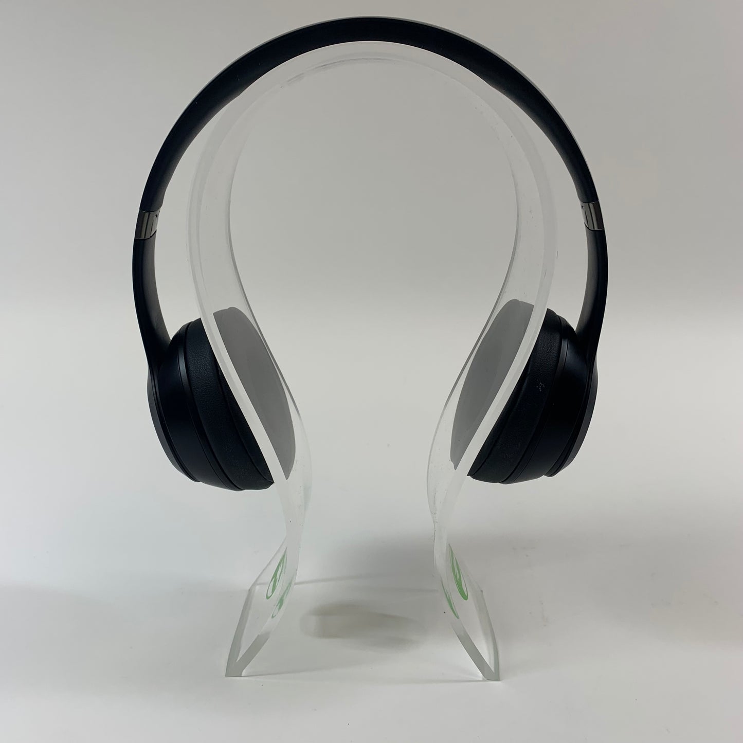 Beats solo 4 Wireless On-Ear Bluetooth Headphones Black A3140