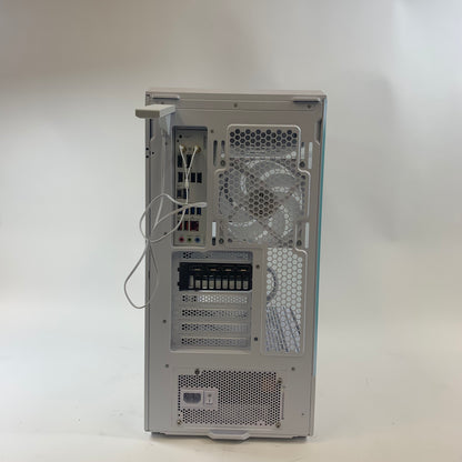 LIAN LI V100 Ryzen 7 7700X 4.50 GHz 32GB RAM 1TB SSD Gigabyte GeForce RTX 5060