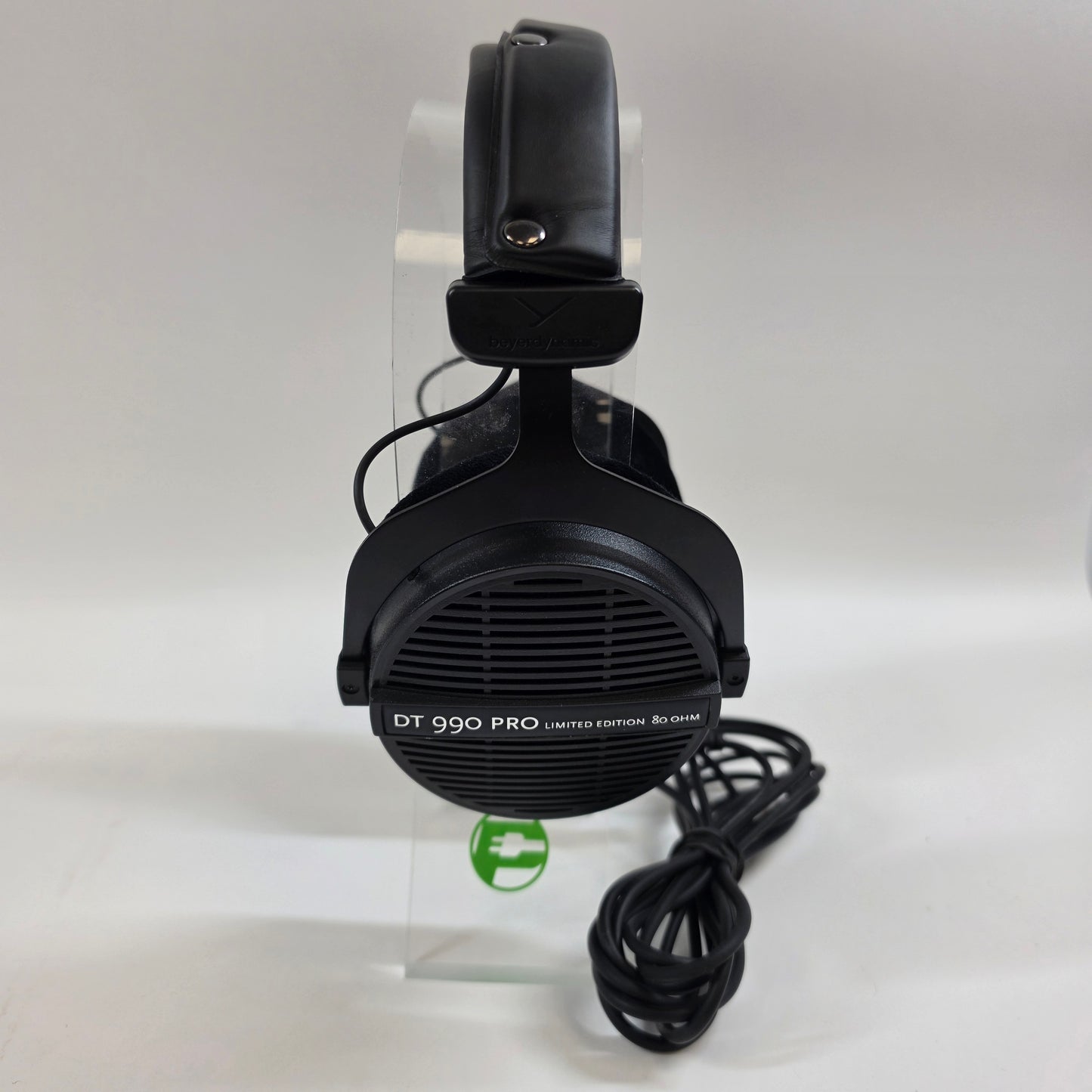 Beyerdynamic DT 990 Pro Audiophile Hi-Res Open Back Dynamic Headphone Black