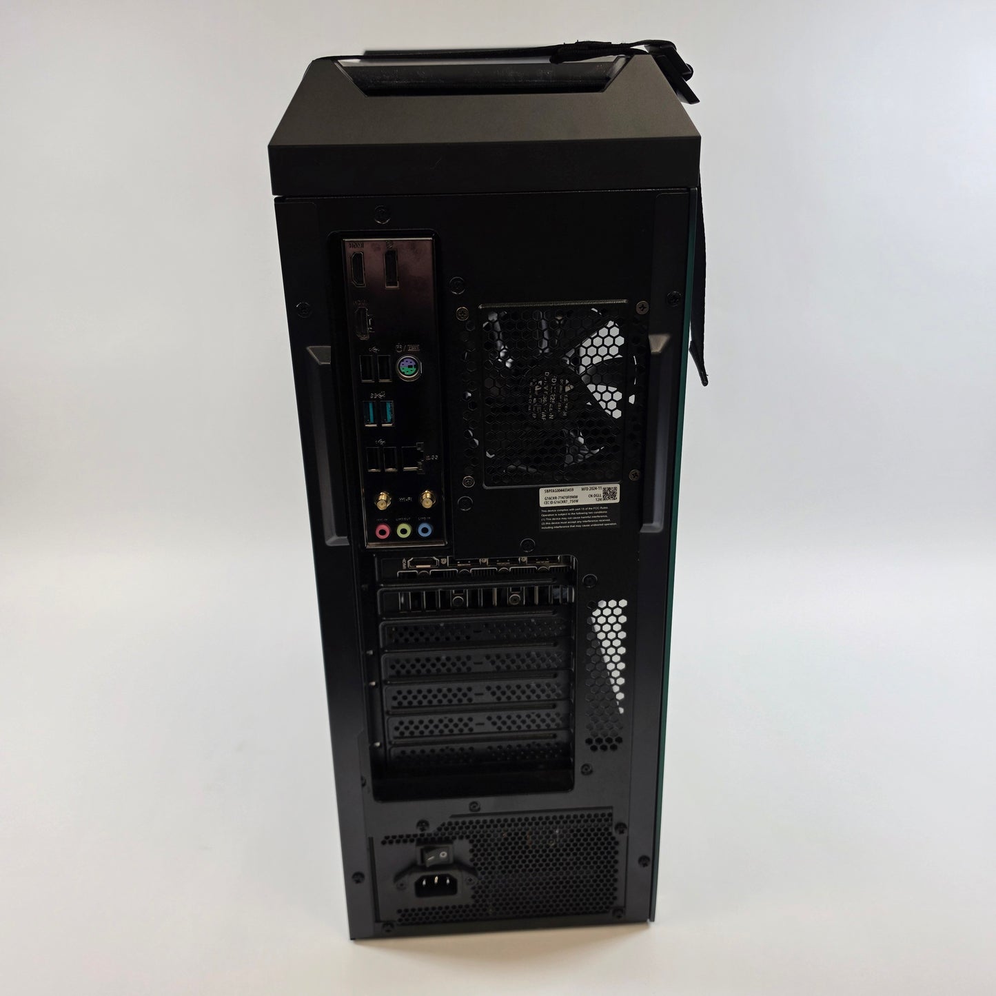 Asus ROG Strix i7-14700F 2.10GHz 32GB RAM 1TB SSD ASUS GeForce RTX 4060 Ti