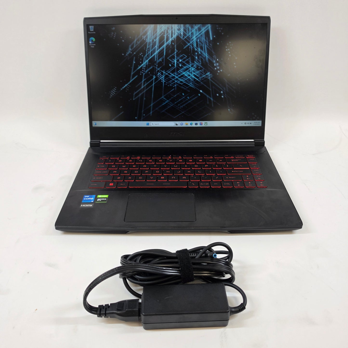 MSI Thin GF63 115C 15.6" i5-11400H 2.69GHz 8GB RAM 256GB SSD GeForce GTX 1650