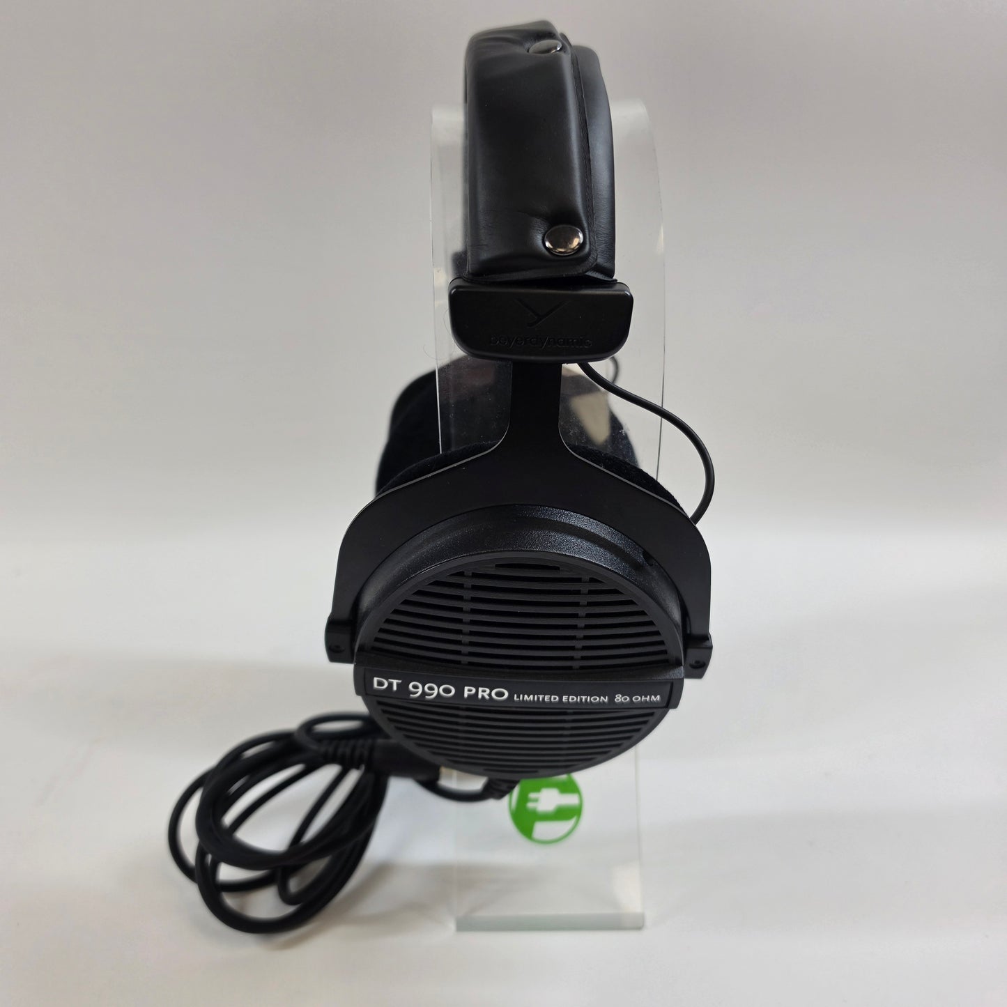 Beyerdynamic DT 990 Pro Audiophile Hi-Res Open Back Dynamic Headphone Black