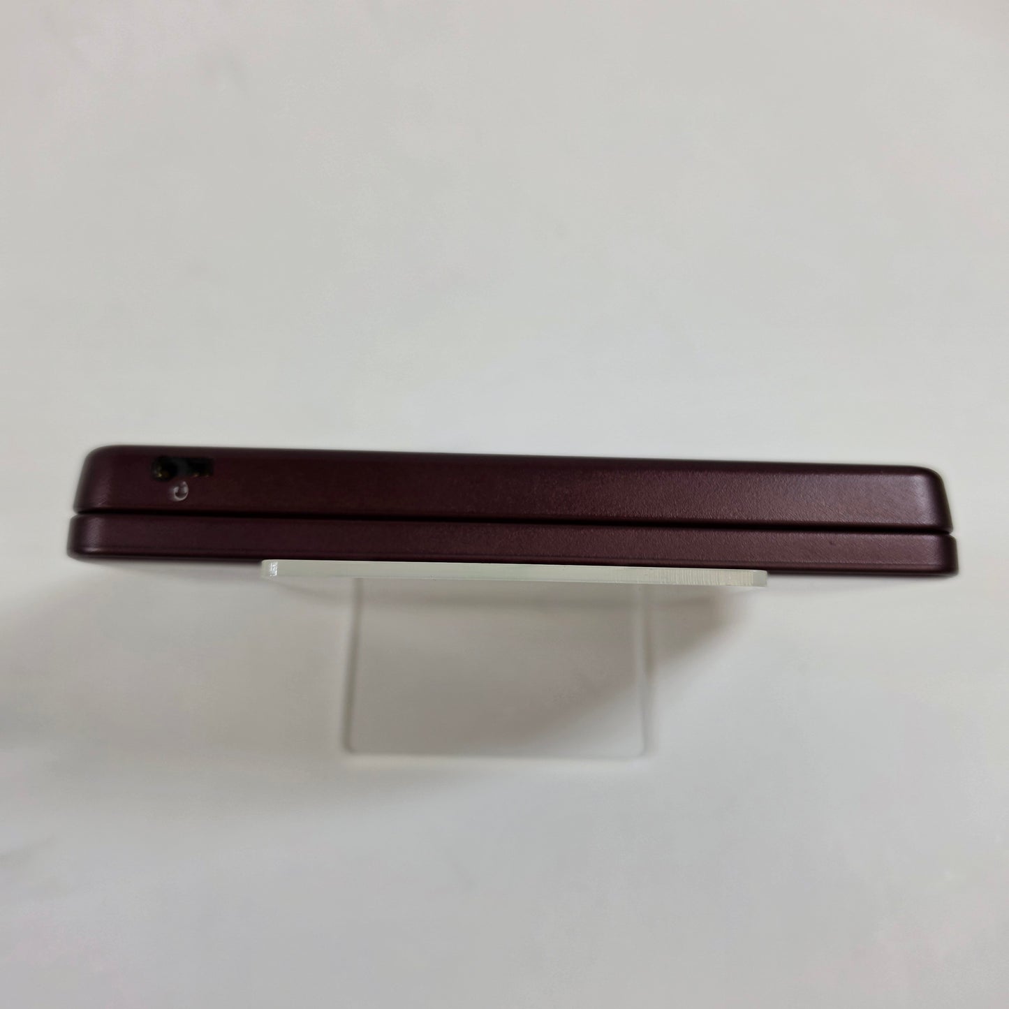 Nintendo DSi XL Handheld Game Console C/UTL-USZ Red