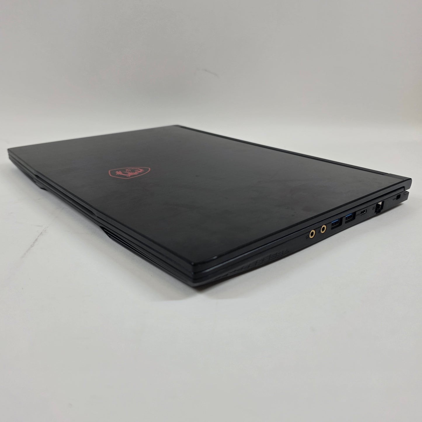 MSI Thin GF63 115C 15.6" i5-11400H 2.69GHz 8GB RAM 256GB SSD GeForce GTX 1650