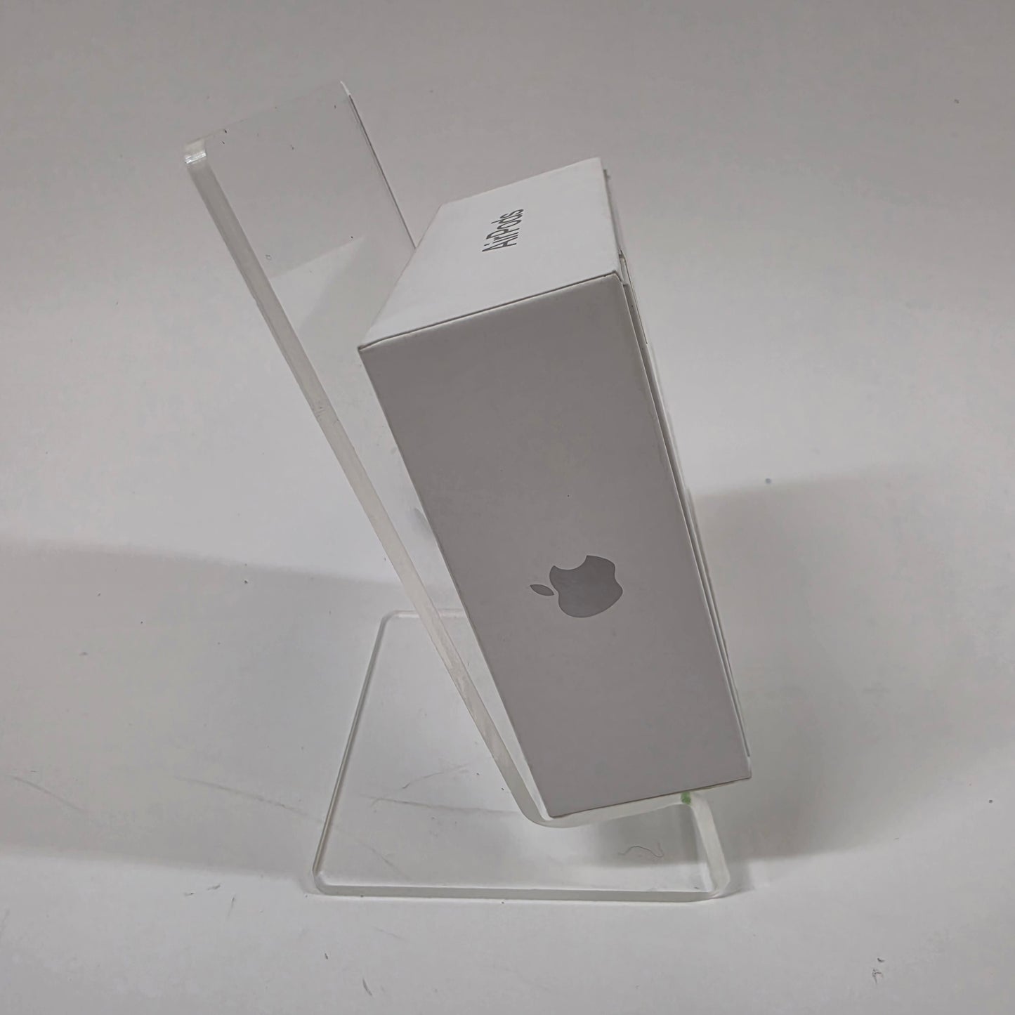 New Apple AirPods 4 Complete A3050 A3053 A3058 MXP63LL/A